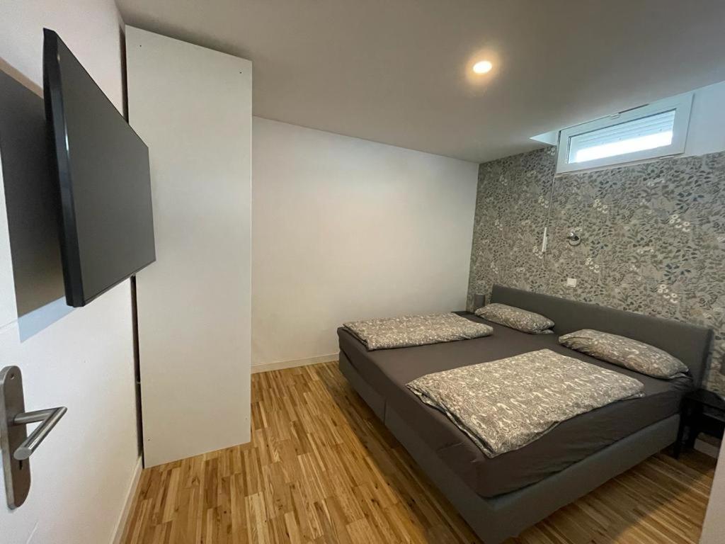Bungalow Am Donaupark Regensburg Ngoại thất bức ảnh