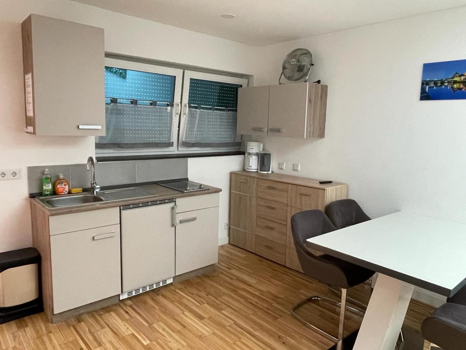 Bungalow Am Donaupark Regensburg Ngoại thất bức ảnh